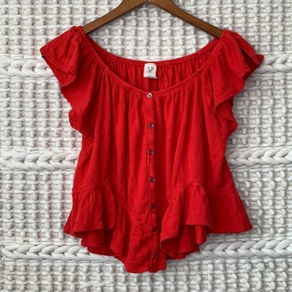 Free People We The Free Mint Julep Red Ruffle Button Down Top - Picture 4 of 7